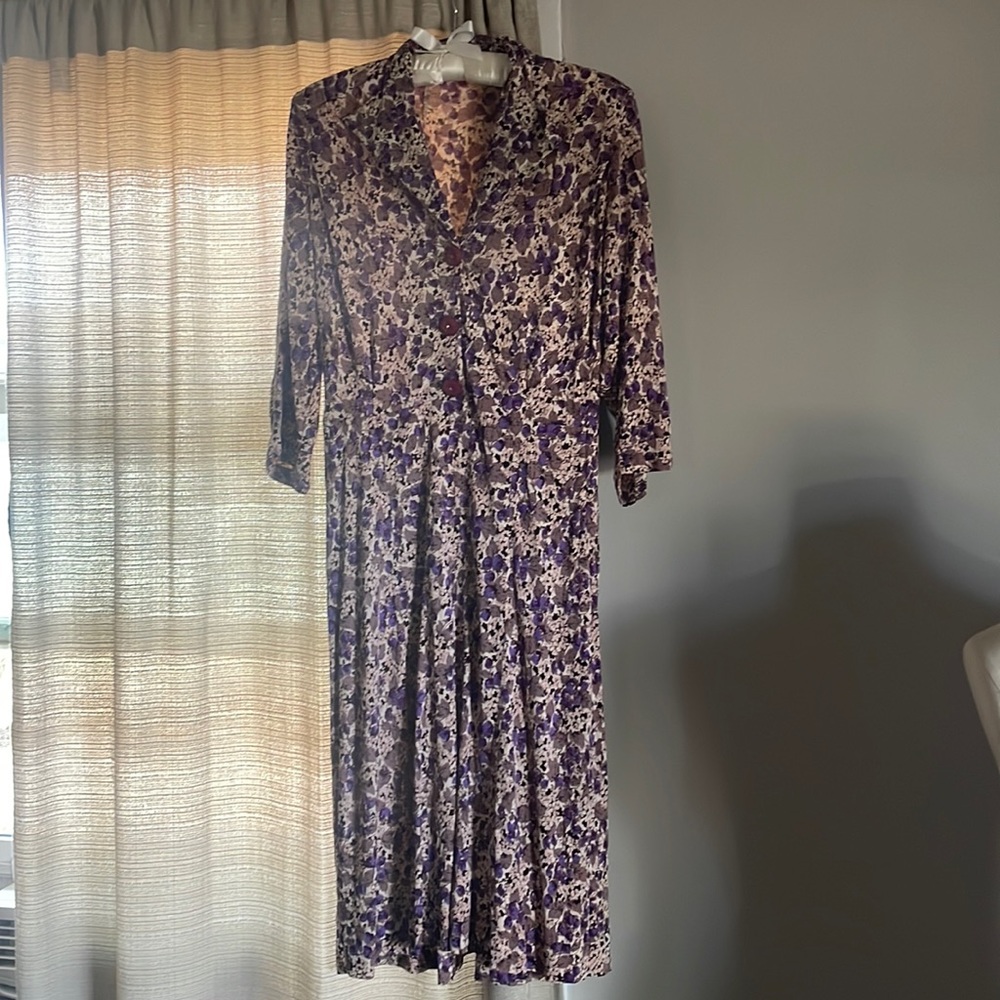 Vintage 1940’s Rayon Jersey Purple Raspberry Print Long Sleeve Dress - Picture 15 of 16